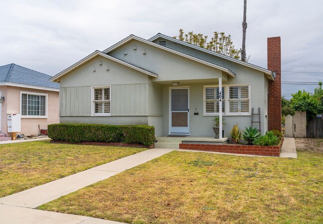 Building Photo - Charming Redondo Beach Home Rental!