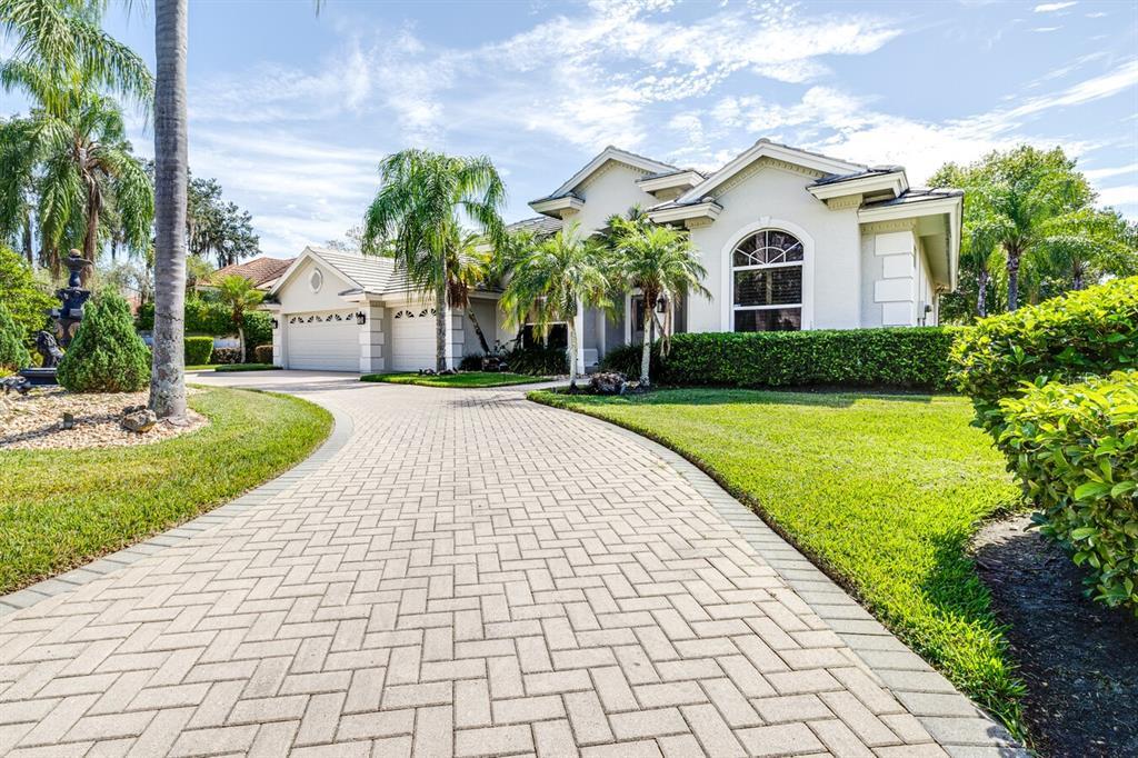 Foto principal - 5406 Blue Heron Ln