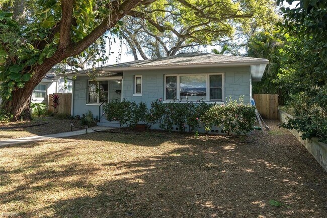 Building Photo - 3 br, 2 bath House - 1736 R 23Rd Avenue N