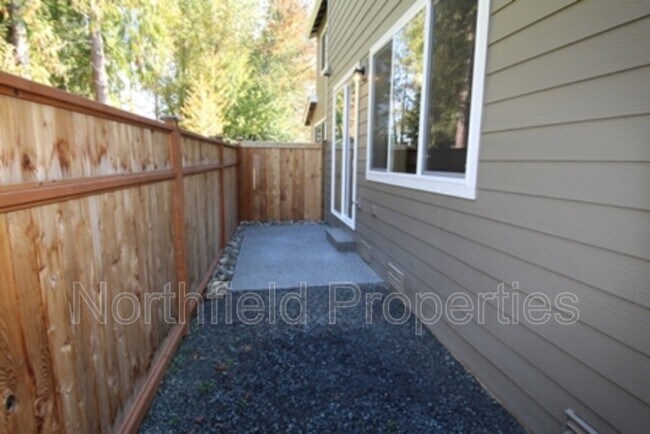 Foto del edificio - 4857 100th St NE