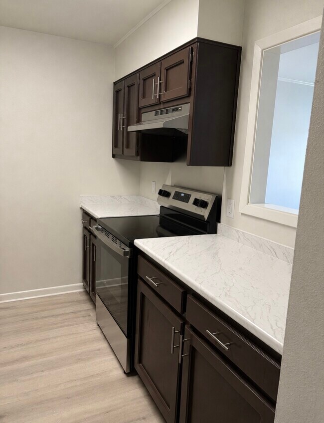 Foto del edificio - 133 Westridge Dr