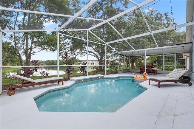 Foto del edificio - 6620 Colonial Lake Dr