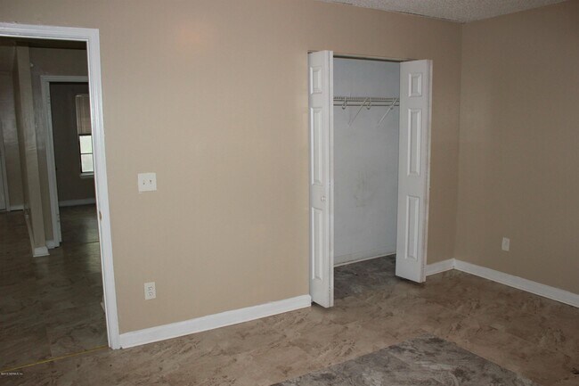 Building Photo - 6310 Delacy Rd