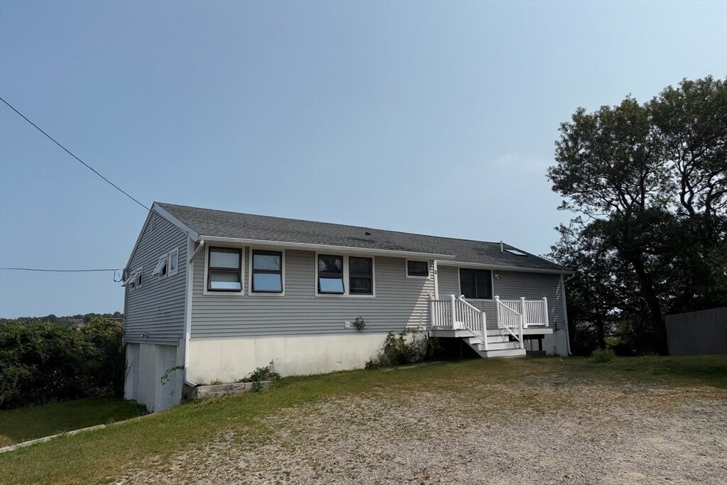 Building Photo - 3 Point Rd