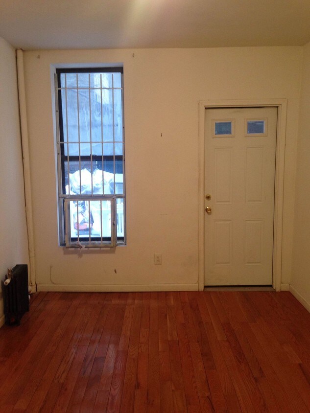 232 Mulberry St, New York, NY 10012 232 Mulberry St New York, NY