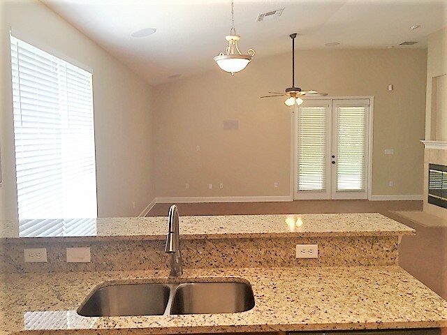 Building Photo - 1532 Barrington Circle