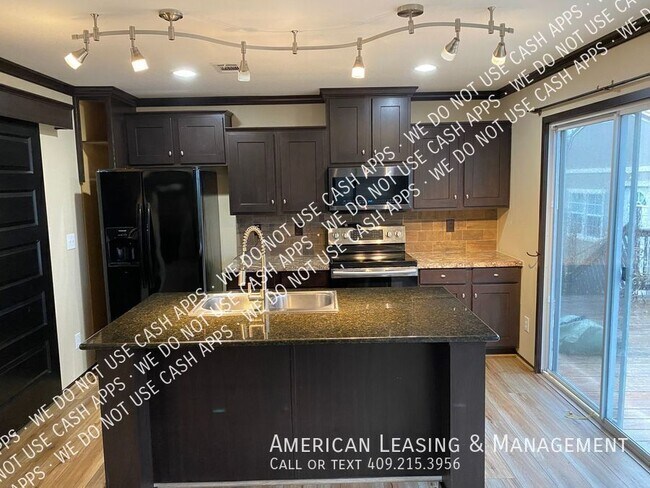 Building Photo - 3405 Landrey Ct