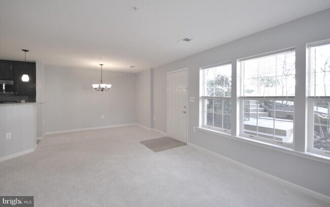 Building Photo - 11405 Windleaf Ct