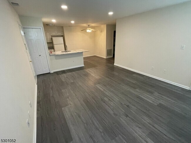 Foto del edificio - 181 Blew Ct