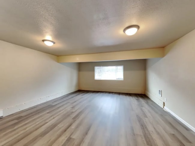 Building Photo - 3601 55th Ave NE