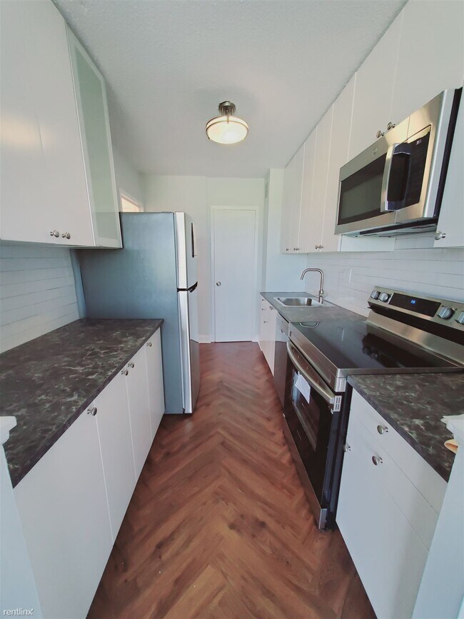 Building Photo - 1 br, 1 bath Condo - Hayes House