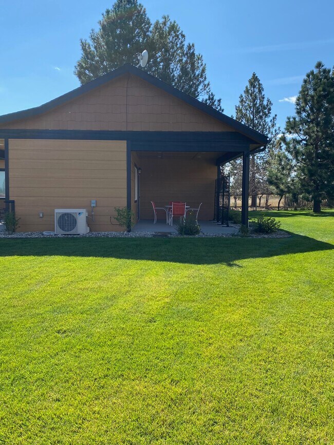 Foto del edificio - 228 Trails End