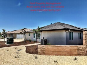 Building Photo - 1096 Glass Ave