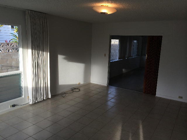 Building Photo - 7150 Makahuena Pl