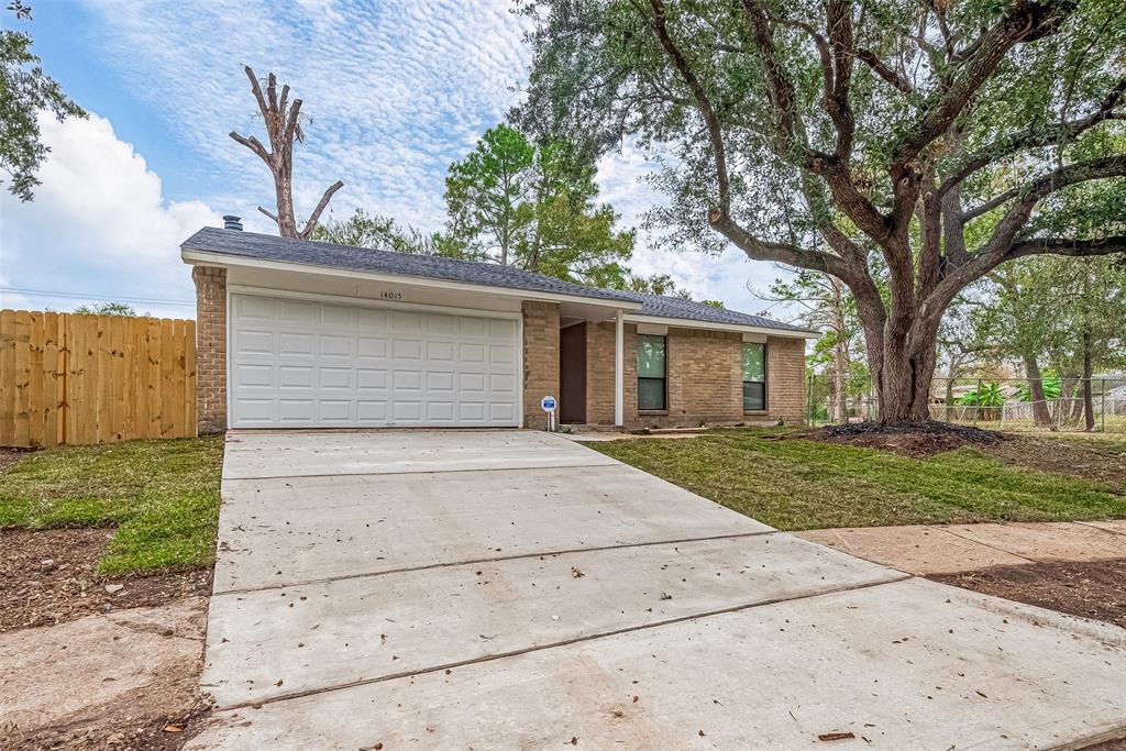 Foto principal - 14015 Hollow Pines Ct