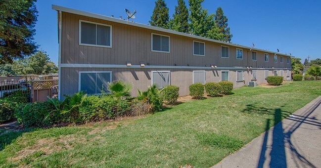 Building Photo - Glencole Apartments