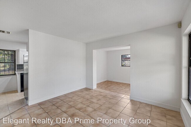 Building Photo - 3 br, 1 bath House - 17 Judith Lane