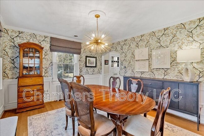 Building Photo - 2412 N Columbus St