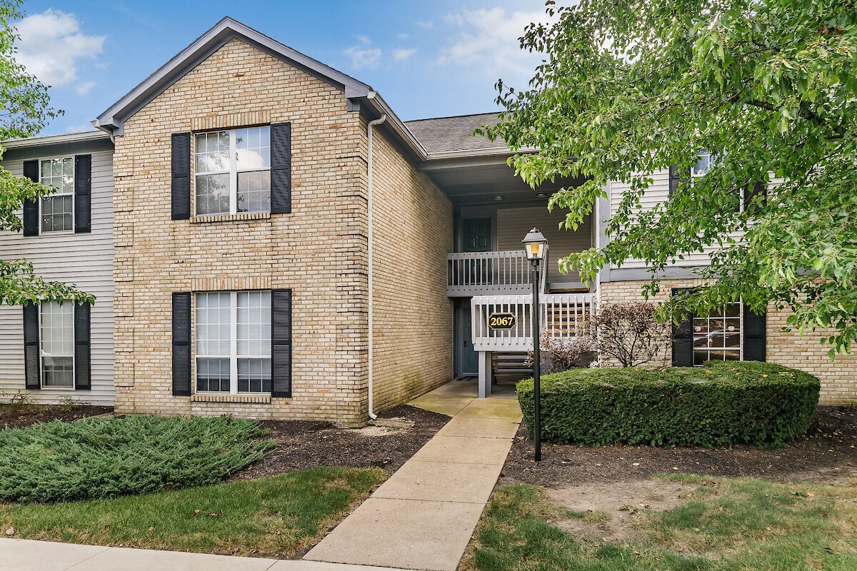 Foto principal - 2064 Park Run Dr