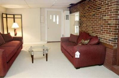 Building Photo - 720 Ashley Dr