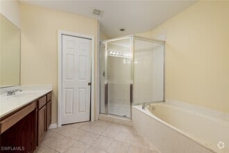 Building Photo - 9745 Roundstone Cir