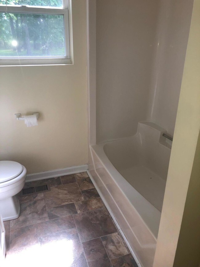 Foto del edificio - 5454 North Carolina Hwy 58