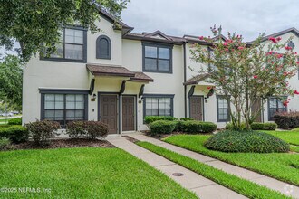 Building Photo - 422 Cabernet Pl