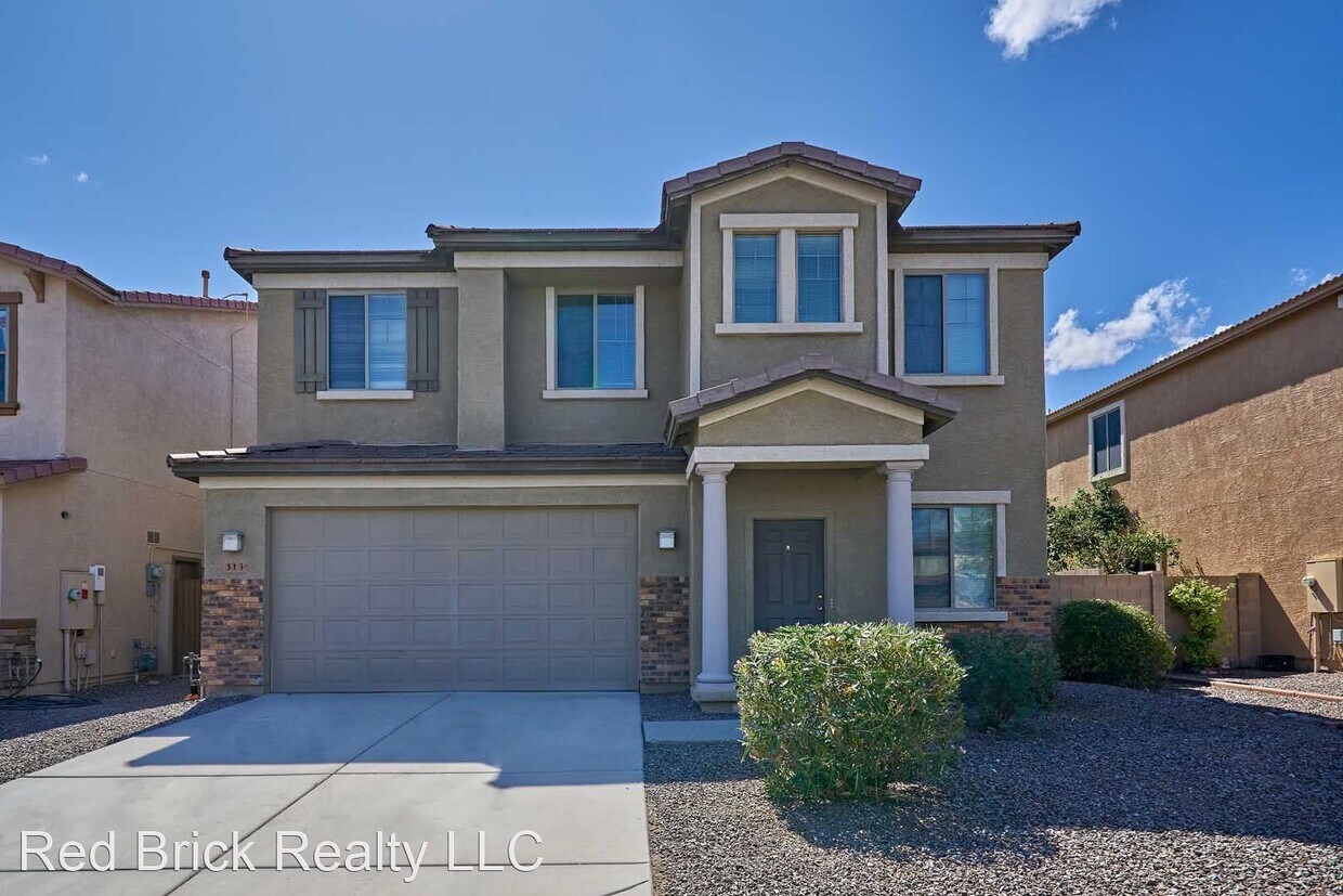 Primary Photo - 6 br, 3 bath House - 313 E Gold Dust Way