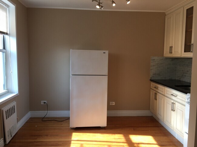 Building Photo - 1151 Brighton Beach Ave