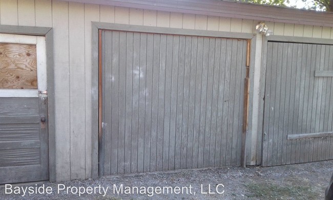 Building Photo - 2 br, 1 bath House - 403 6th Ave W