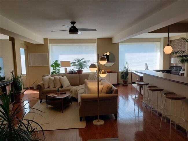 Foto del edificio - 320 Fort Duquesne Blvd
