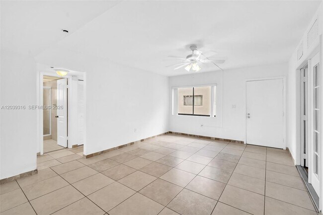 Foto del edificio - 8700 SW 133rd Avenue Rd