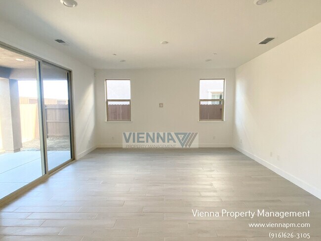 Foto del edificio - 525 Kings Peak Ct