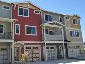 Building Photo - 261 Cherry Bark Ln