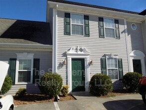 Building Photo - 3059 Lee Hwy