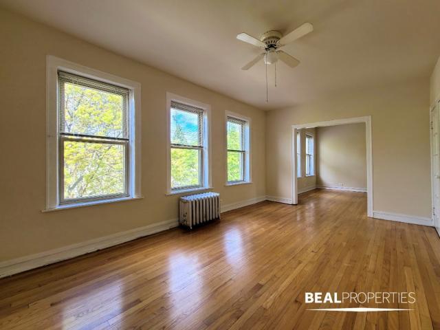 Foto del edificio - 1 bedroom in CHICAGO IL 60613
