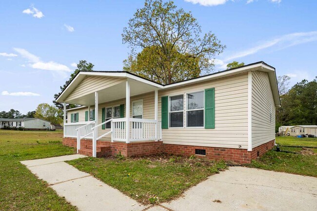 Foto del edificio - 3 Bed 2 Bath Home Close to Fort Bragg