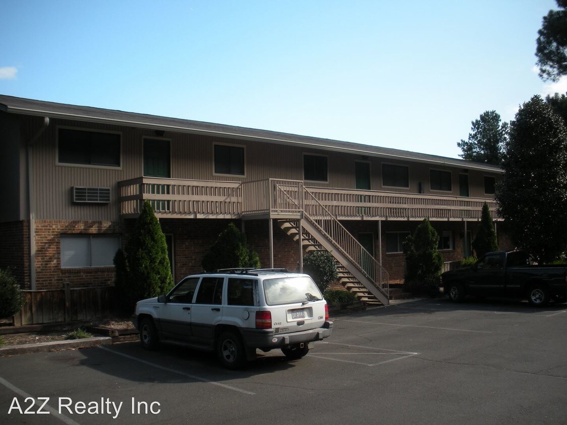 Building Photo - D2 Shepherd Ln