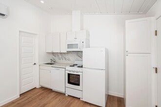 Building Photo - 720 Pritchett Ln