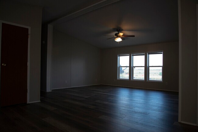 Foto del edificio - 14131 E 136th Ave