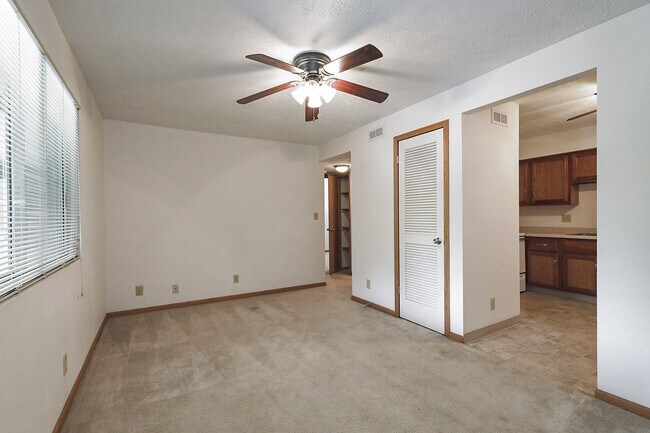 Foto del edificio - 1701 Burnham St
