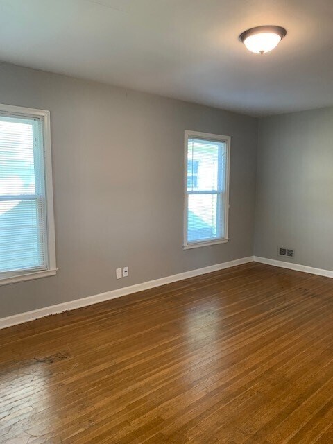 Foto del edificio - 848 W 43rd St