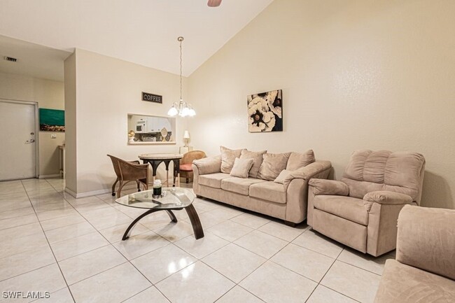 Foto del edificio - 8416 Bernwood Cove Loop
