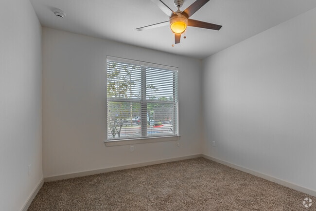 B1 2BR, 2BA - 1,079SF - Primary Bedroom - Estates at Ferguson