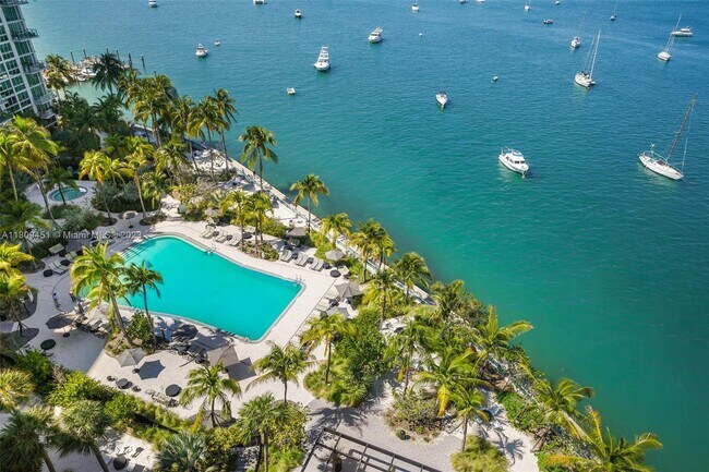 Foto del edificio - 1500 Bay Rd