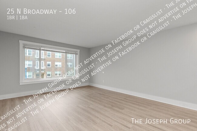 Foto del edificio - 25 N Broadway-106