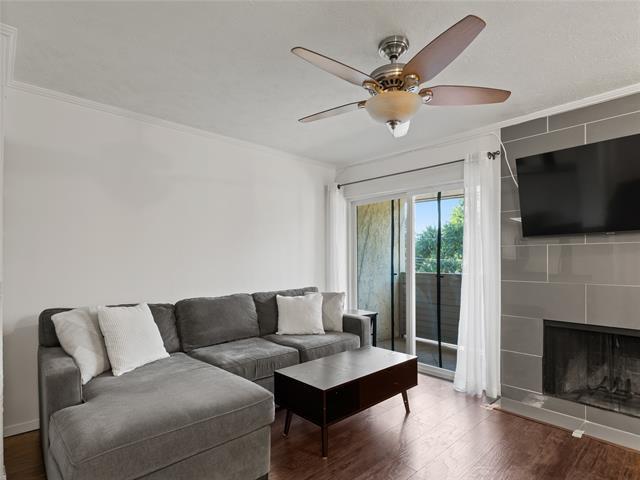 Foto del edificio - 5757 Martel Ave