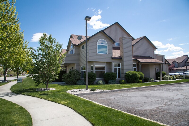 Foto principal - 379 Columbia Point Dr