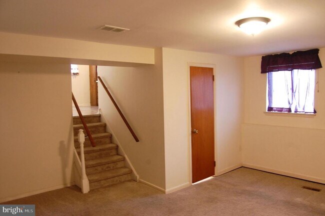 Foto del edificio - 979 Glasgow St