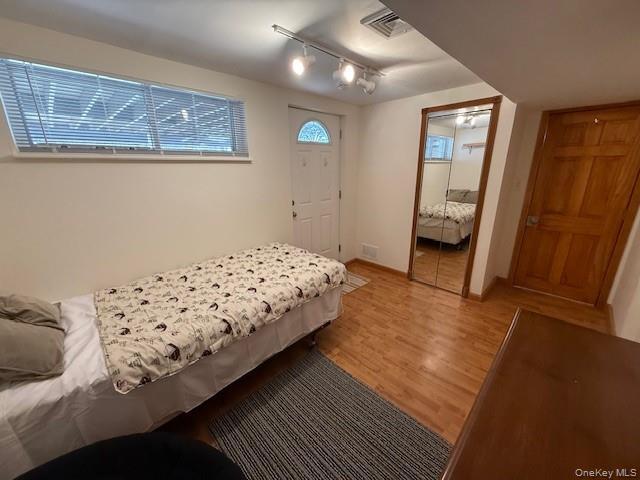 Building Photo - 5 Sage Ct